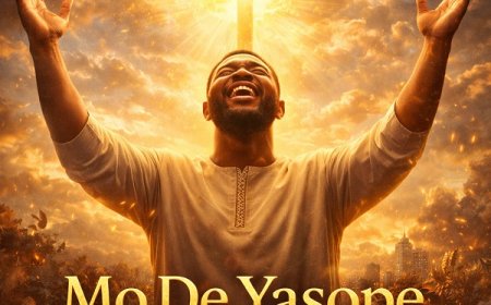 Mo De Yasope - The Cosmic Praise